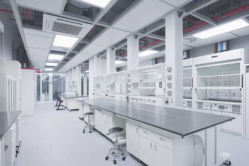 穆棱实验室革新：安全与科技的现代融合